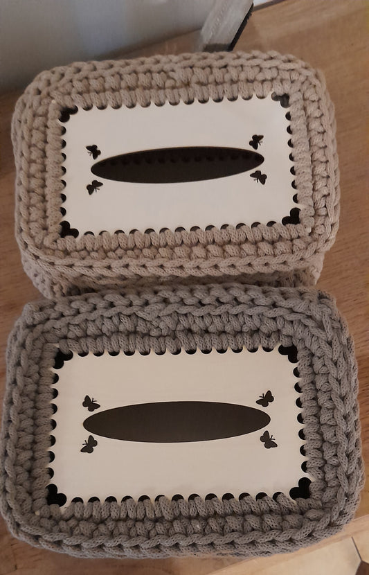 Boîtes à mouchoirs